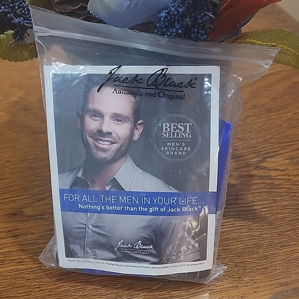 NIB Jack Black Skincare Bundle Set With Full Size Soap Plus Bonus Gift!
